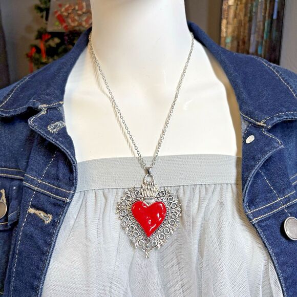 Ornate Milagro Sacred Heart Necklace – Red Enamel Silver Gothic Victorian Punk - Picture 2 of 8